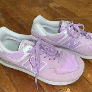 NEW BALANCE 574 - Lavender 🦄